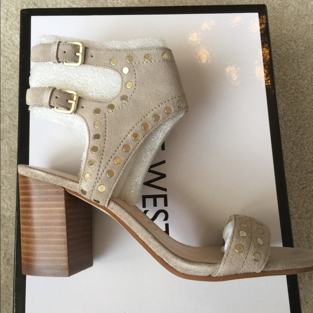 Nine West Sandals Sz 7